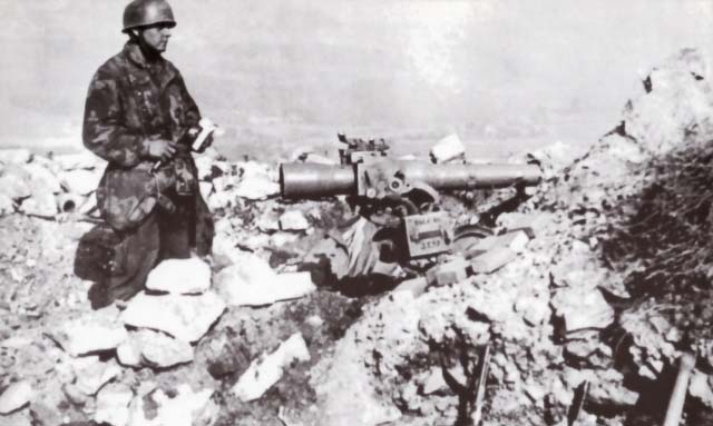 LG 40 75mm or 7.5cm Recoilless Rifle: Victor at Crete